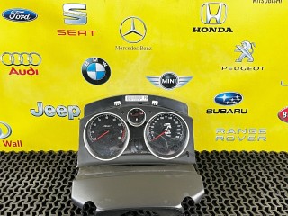 Щиток приборов (приборная панель) Opel Astra H 2004-2007