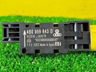 Датчик удара, ориг. номер 4B0959643D, Audi A3 8P 2008-2013