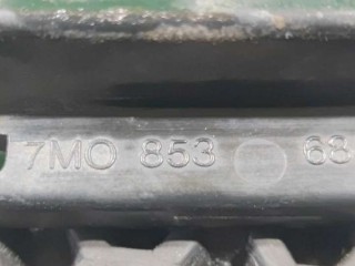 Кронштейн крепления фары противотуманной правой, ориг. номер 7M0853684C, Volkswagen Sharan 1 1995-2000
