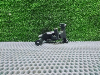 Ручка открытия заднего бокового стекла, ориг. номер A6386700404, A6386700304, Mercedes Vito W638 1996-2003
