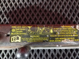 Домкрат, ориг. номер 1H0011031, Volkswagen Golf 4 1997-2006