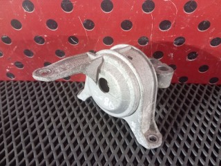 Подушка крепления двигателя, ориг. номер 90575772, 90575779, Opel Zafira A 1999-2003