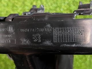 Кронштейн крепления бампера заднего, ориг. номер 9681742780, Peugeot 308 1 2007-2011