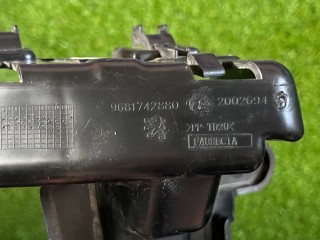 Кронштейн крепления бампера заднего, ориг. номер 9681742880, Peugeot 308 1 2007-2011