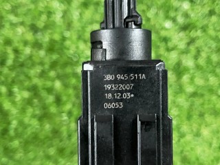 Датчик педали тормоза (лягушка), ориг. номер 3B0945511A, Skoda SuperB Superb 1 2001-2006