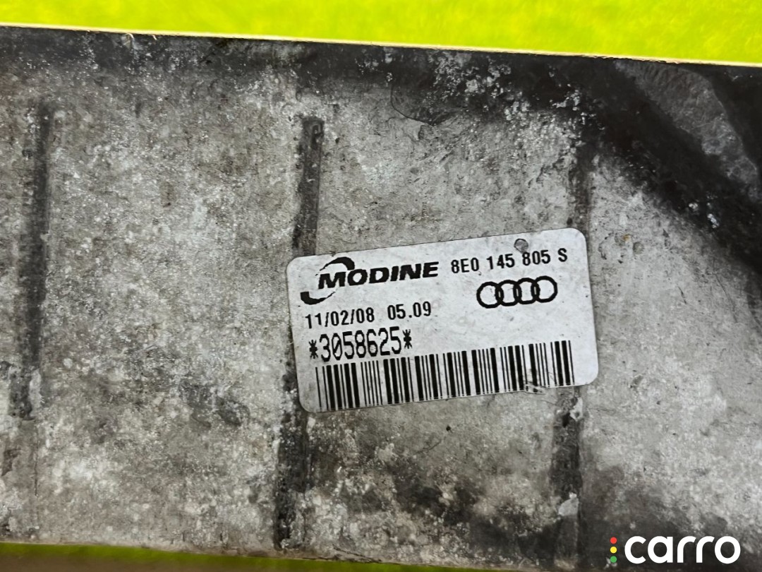 8E0145805S Интеркулер Audi A4 B6 2005г. - фото №4