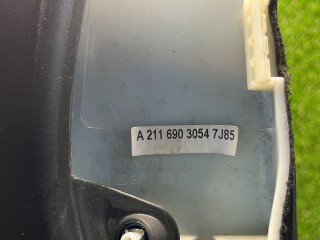Обшивка стойки центральной правой, ориг. номер A2116903054, Mercedes E W211 2002-2006