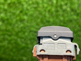 КНОПКА ПОДОГРЕВА СИДЕНИЙ, ориг. номер 2808202, Renault Megane 2 2002-2006