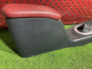 Подлокотник, ориг. номер 8200079091, 8200079090, 8200183144, Renault Megane 2 2002-2006