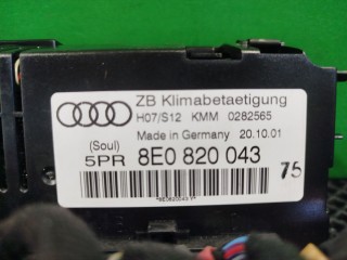 Блок управления печки/климат-контроля, ориг. номер 8EO820043, Audi A4 B6 2000-2006