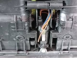Накладка декоративная на торпедо, ориг. номер 51457129233, BMW 5 E60/E61 2007-2010
