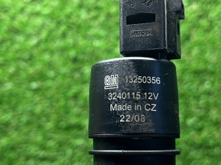 Насос (моторчик) омывателя стекла, ориг. номер 13250356, Chevrolet Cruze J300 2008-2012