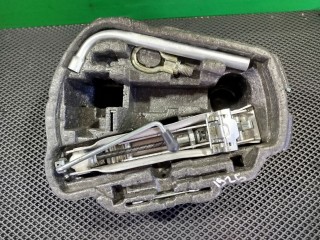 Домкрат, Volkswagen Golf 4 1997-2006