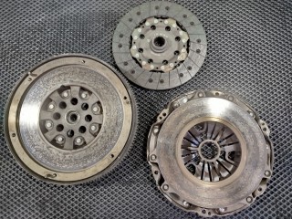 Комплект сцепления Mercedes C W204 2007-2011, A646030