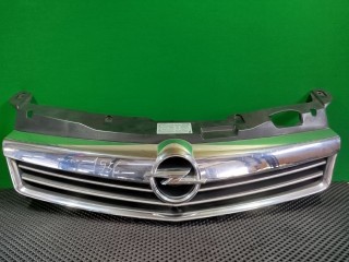 Решетка радиатора, Opel Astra H 2006-2014