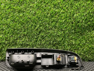 Блок управления стеклоподъемниками, ориг. номер 1K3868049B, Volkswagen Golf 5 2003-2009