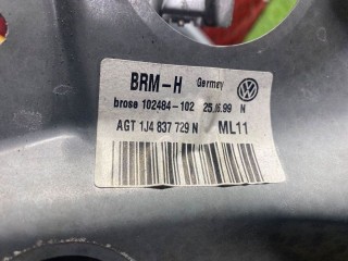 Стеклоподъемник электрический передний левый, ориг. номер 1J4837729N, Volkswagen Golf 4 1997-2006