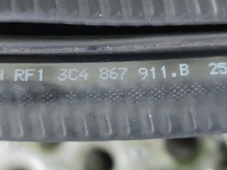 Уплотнитель двери передней левой, ориг. номер 3C5867911B, Volkswagen Passat B7 2011-2015