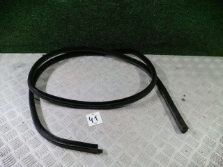 Уплотнитель, ориг. номер 7060288, BMW 3 E90/E91/E92/E93 2004-2008