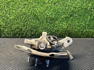 Кулак поворотный правый, Opel Astra J 2009-2012