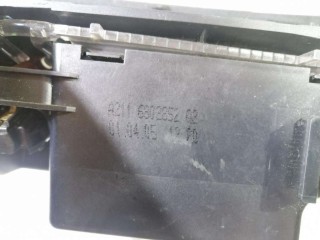 Пепельница, ориг. номер A2116802852, Mercedes E W211 2002-2006