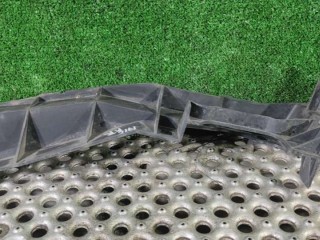 Крепление фары правой, ориг. номер 7009236, Land Rover Range Rover 3 2002-2005