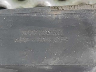 Крепление фары правой, ориг. номер 7009236, Land Rover Range Rover 3 2002-2005