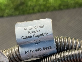 Клемма аккумулятора плюс, ориг. номер A2124405413, Mercedes E W212 2013-2016