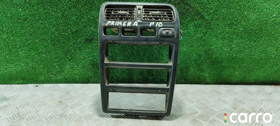 Рамка под магнитолу Nissan Primera 10 1990-1997, 6826059J00, фото 1
