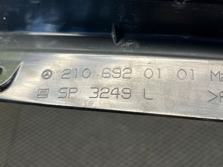 Накладка на порог внутренняя задняя левая, ориг. номер 2106920101, Mercedes E W210 1999-2002