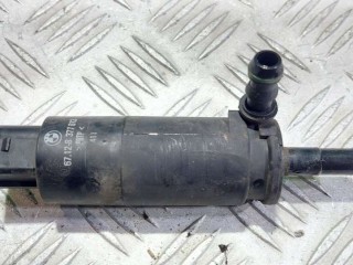 Насос (моторчик) омывателя фар, ориг. номер 67128377613, BMW 5 E39 2000-2004