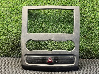 Кнопка аварийной сигнализации, A9066800017, Mercedes-Benz Sprinter W906