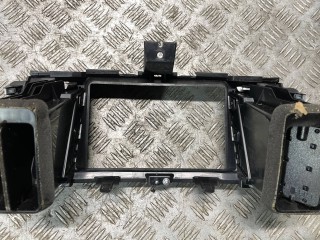 Рамка монитора, Infiniti QX56 2 2010-2013