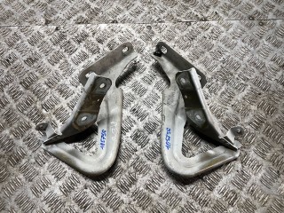 Петля капота Ford Explorer 5 2010-2015