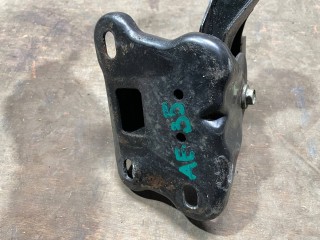 Подушка крепления двигателя правая, ориг. номер 12363-0A081, Toyota Sienna 2 2003-2006
