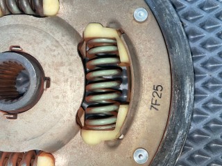 демпферный диск, ориг. номер 31270-47030, 31270-47031, Toyota Prius 2 XW20 2003-2005