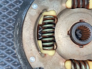 демпферный диск, ориг. номер 31270-47030, 31270-47031, Toyota Prius 2 XW20 2003-2005