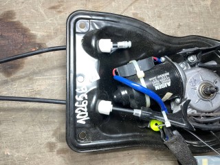 Моторчик сдвижной двери правый, ориг. номер 85620-08040, 85620-08041, Toyota Sienna 2 2006-2009