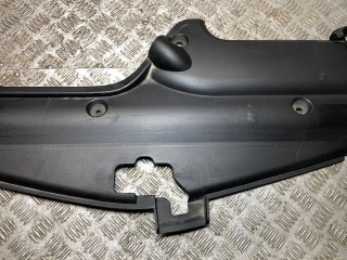 Накладка замка капота, ориг. номер 53289-47010, Toyota Prius 2 XW20 рест