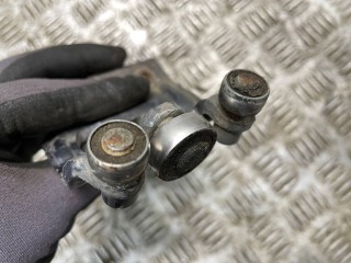 Ролик двери сдвижной левой, ориг. номер 68390-08031, Toyota Sienna 2 2006-2009