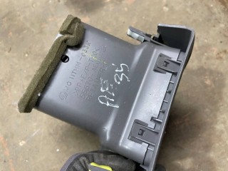Воздуховод печки, ориг. номер 55670-AE020, Toyota Sienna 2 2003-2006