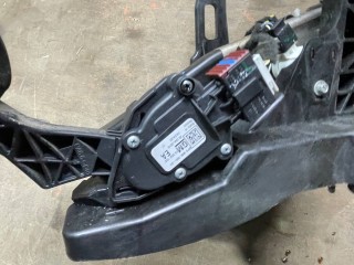 Педаль газа, ориг. номер 13252702, Chevrolet Volt 2010-2015