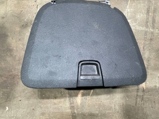 Бардачок, ориг. номер 22740674, Chevrolet Volt 2010-2015