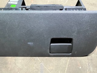 Бардачок, ориг. номер 22834226, Chevrolet Volt 2010-2015
