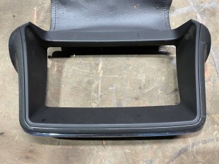 Рамка монитора, ориг. номер 22834212, Chevrolet Volt 2010-2015