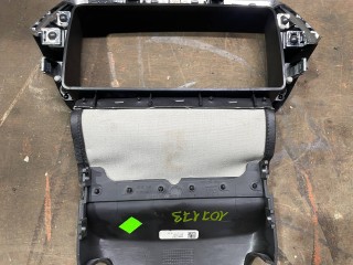 Рамка монитора, ориг. номер 22834212, Chevrolet Volt 2010-2015