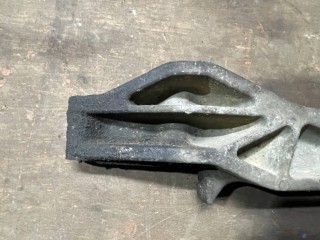 Кронштейн редуктора, ориг. номер 52380-45030, Toyota Sienna 2 2006-2009