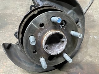 кулак задний левый, ориг. номер 4230506100, 4246006021, 42305-06010, Toyota Camry Solara XV30 2006-2009