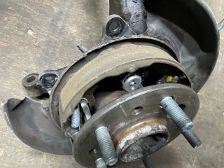 кулак задний левый, ориг. номер 4230506100, 4246006021, 42305-06010, Toyota Camry Solara XV30 2006-2009