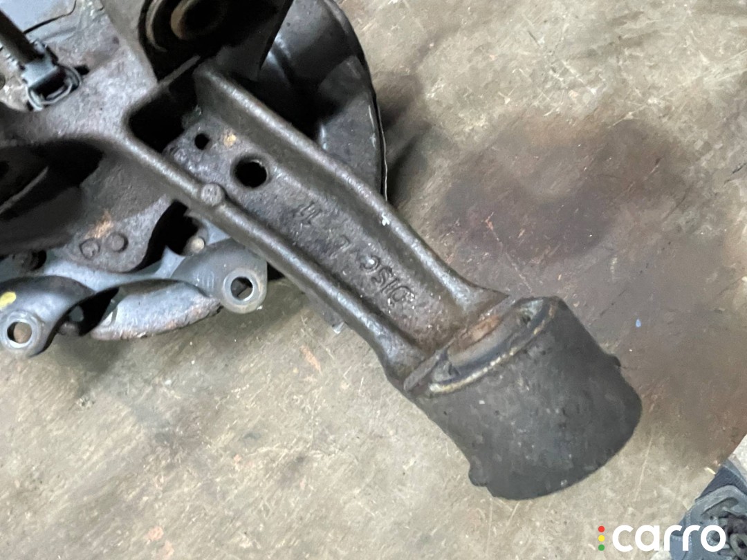 кулак задний левый Toyota Camry Solara XV30 2006-2009, 4230506100, фото 6